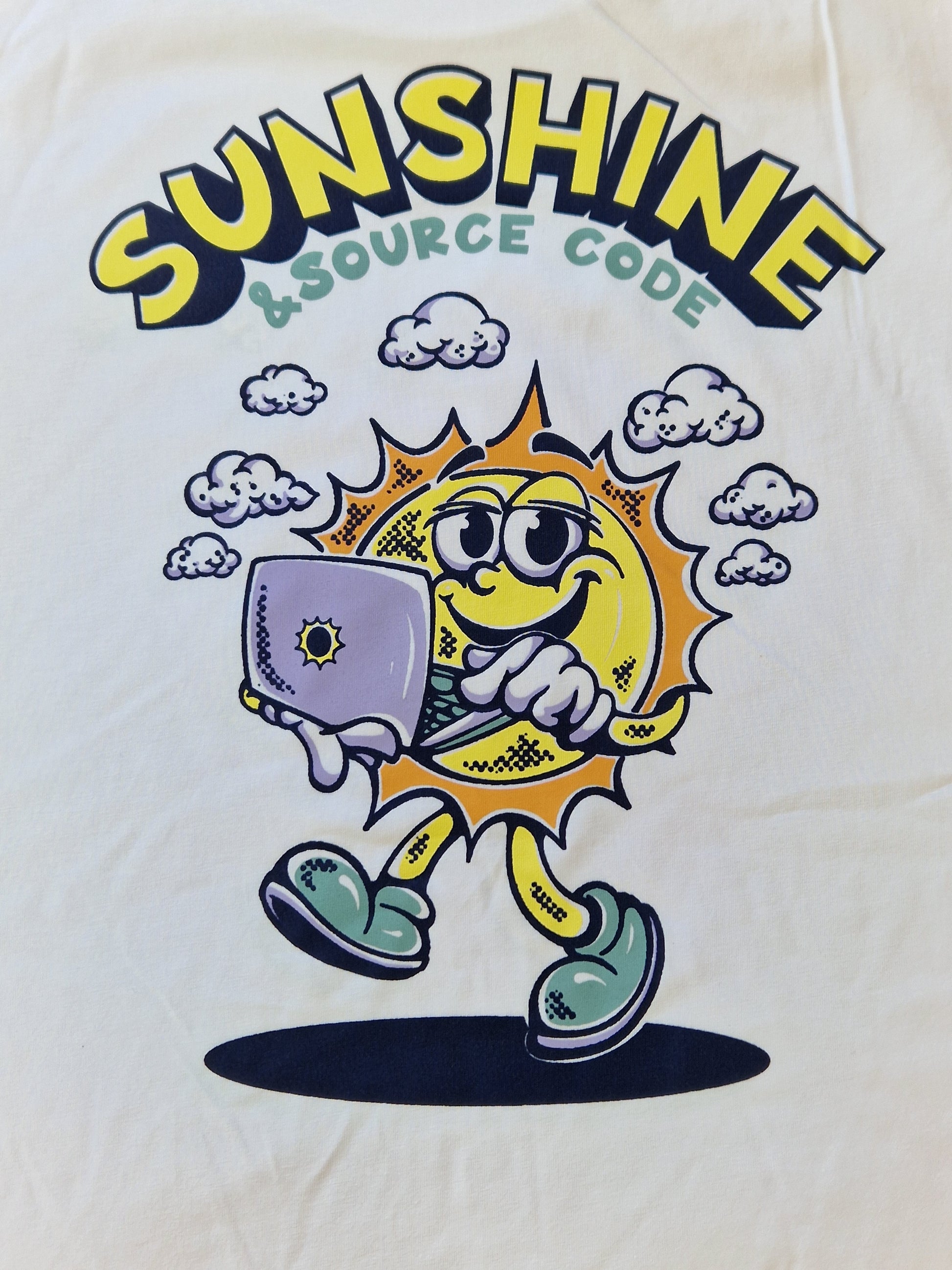 Programmer t-shirt print "Sunshine & Source Code"