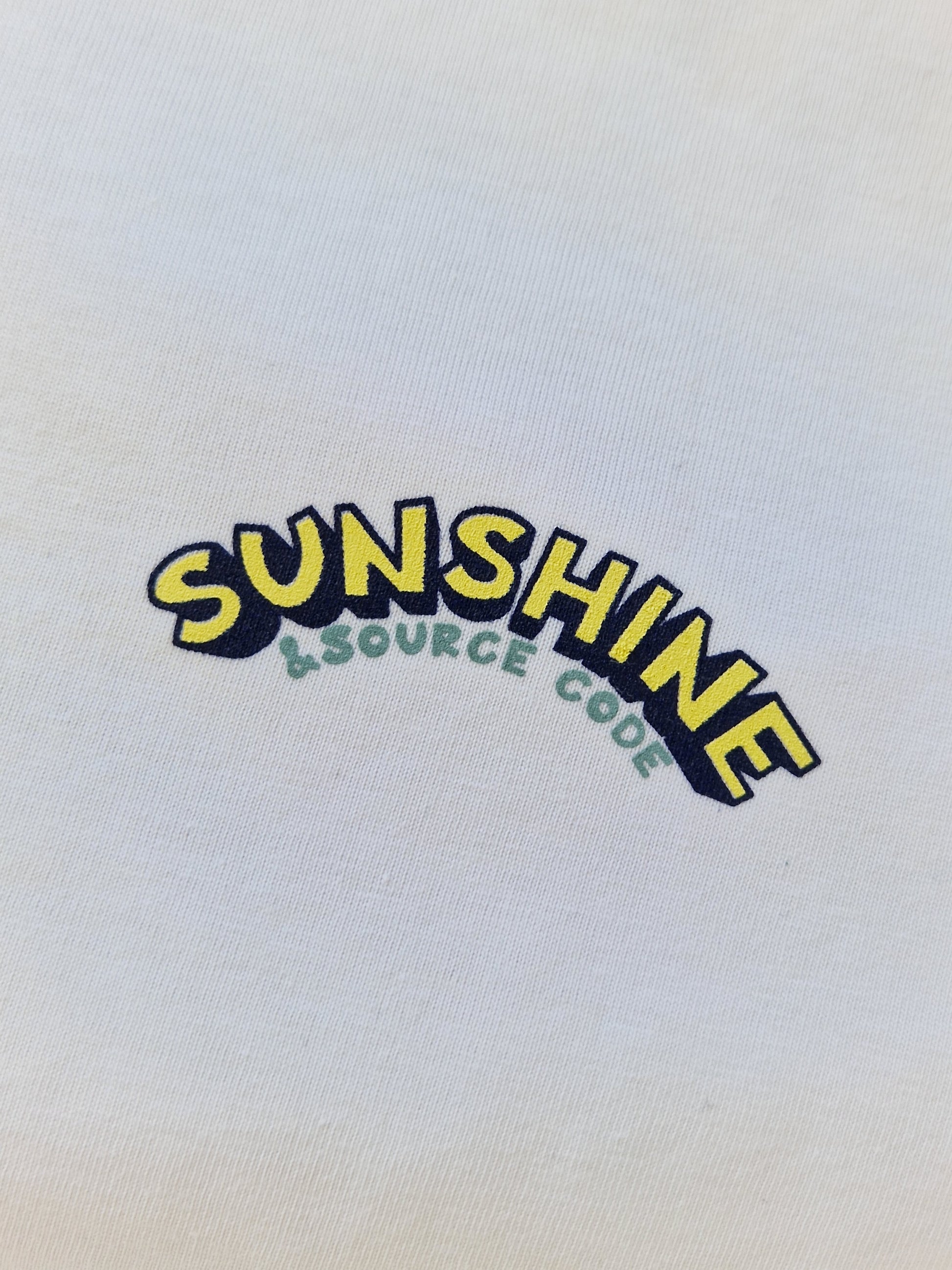 Programmer t-shirt print "Sunshine & Source Code"